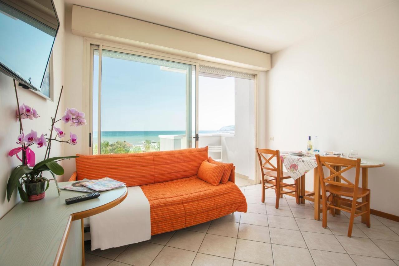 Hotel Residence Imperial Misano Adriatico Zewnętrze zdjęcie