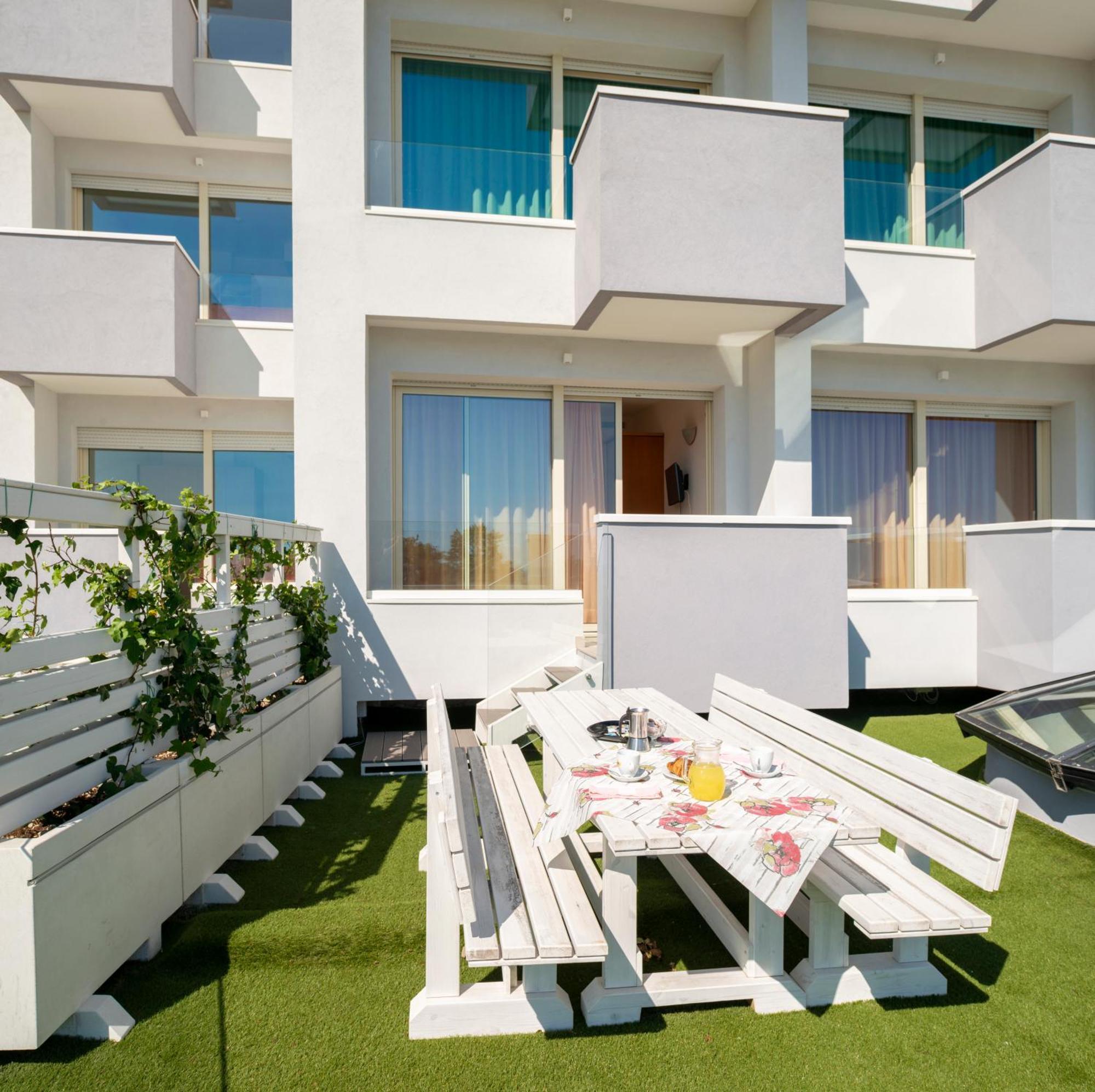 Hotel Residence Imperial Misano Adriatico Zewnętrze zdjęcie